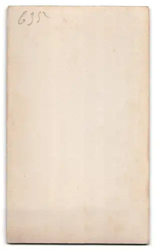 Fotografie Atelier Victoria, Bromberg, Danzigerstr. 157, Zwei junge Damen in weissen Kleidern