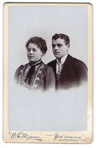 Fotografie Wilhelm Otto junior, Wien-Simmering, Hauptstrasse 47, Junges Paar in modischer Kleidung