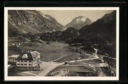 AK Maloja, Hotel Maloja-Kulm mit Piz Forno