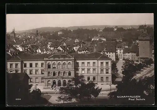 AK Schaffhausen, Teilansicht mit Realschule und Strasse