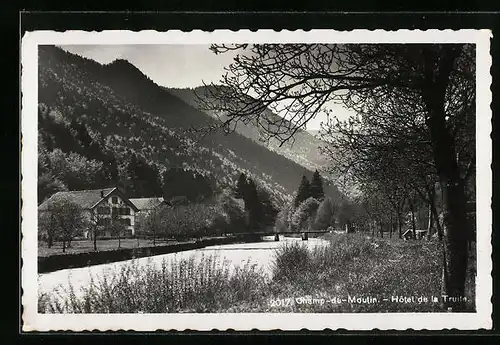 AK Champ-du-Moulin, Hotel de la Truite