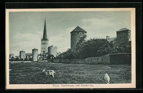 AK Reval, Stadtmauer mit Olaikirche