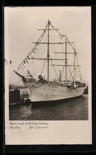AK Hamburg, Segelschiff Hein Godenwind umfunktioniert als schwimmende Gross-Jugendherberge in Flaggengala, 