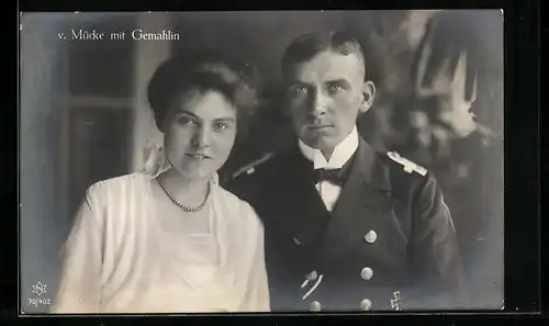 AK Kapitän von Mücke mit Gemahlin