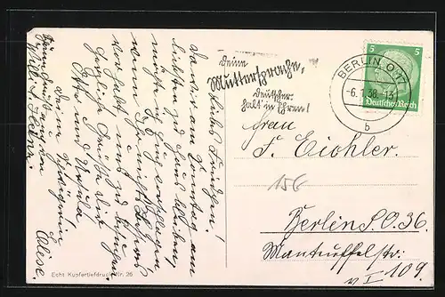 AK Berlin, Dönhoffplatz mit Denkmal und Spaziergängern, 