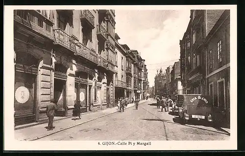 AK Gijon, Calle Pi y Margall