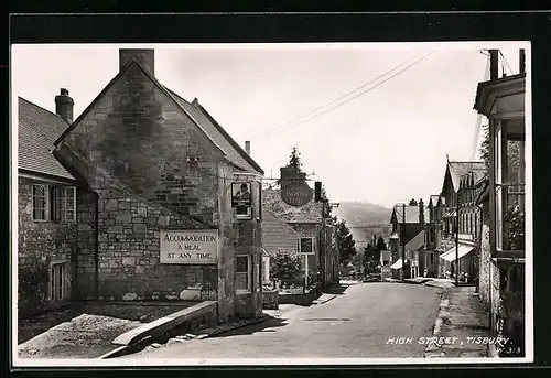 AK Tisbury, High Street