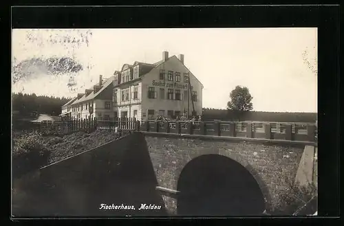 AK Moldau, Gasthof zum Fischerhaus und Brücke