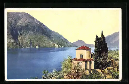 Künstler-AK Photochromie Nr. 5142: Kirche am Gewässer mit Bergen