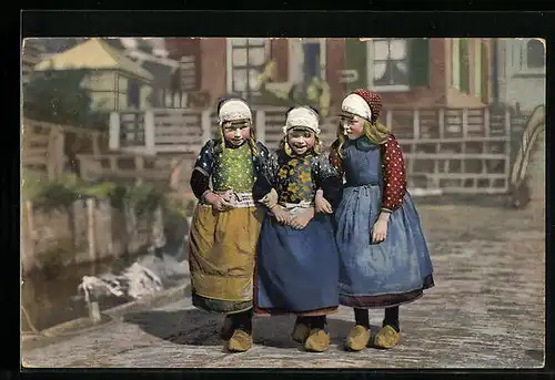 Künstler-AK Photochromie Nr. 1936: Holländische Mädchen in Tracht