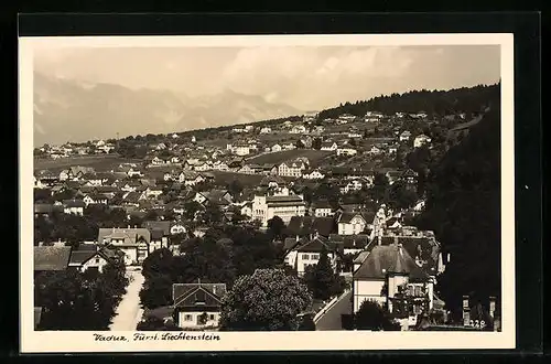 AK Vaduz, Totalansicht der Stadt