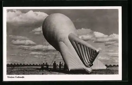 AK Sperrballon der Luftwaffe beim Aufstieg