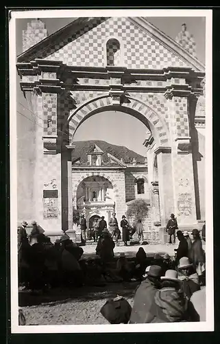 AK Copacabana, Ortsansicht mit Kirche