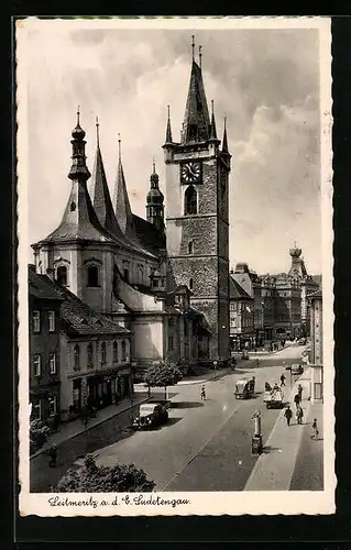 AK Leitmeritz a. d. Elbe, Strassenpartie mit Rathaus