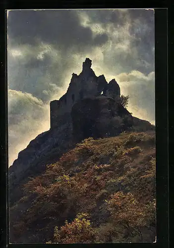 Künstler-AK Photochromie Nr. 2533: Burgruine unter dunklen Wolken