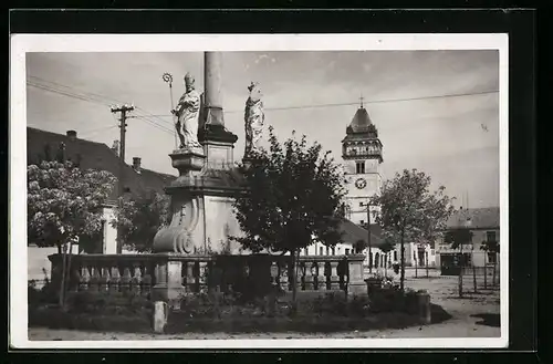 AK Dacice, Denkmal und Kirche