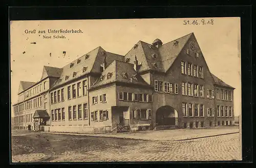 AK Frankfurt-Bergen-Enkheim, Ansicht Neue Schule