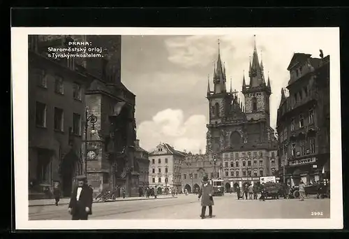 AK Praha, Staromestsky orloj s Tynskym-kostelem, Strassenbahn