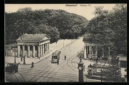 AK Düsseldorf, Ratinger Tor mit Strassenbahn