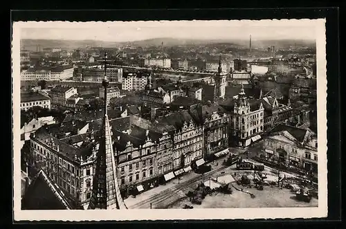 AK Pilsen, Blick von der Bartolomäuskirche, Strassenbahn