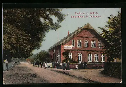 AK Scharmbeck bei Ashausen, Gasthaus H. Schulz mit Strasse und Gästen