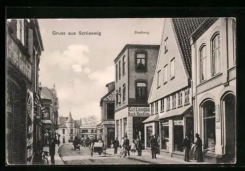 AK Schleswig, Strassenpartie Stadtweg, mit Buchhandlung Liesegang