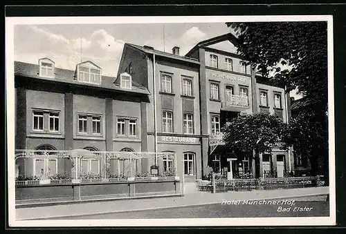 AK Bad Elster, Hotel Münchner Hof / Löwenbräu-Bierstübl, Ritterstrasse 9