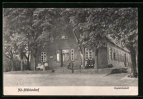 AK Alt-Mühlendorf, Gasthaus in einem Backsteinhaus