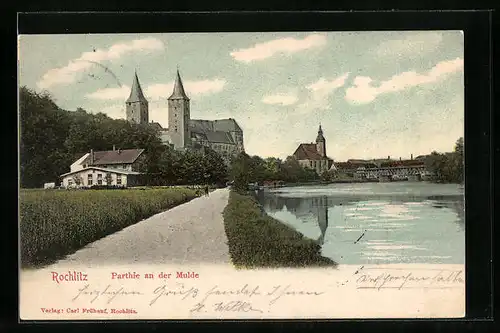 AK Rochlitz, Uferpartie an der Mulde, Blick zur kirche