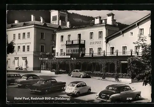 AK Radstadt, am Hotel Post