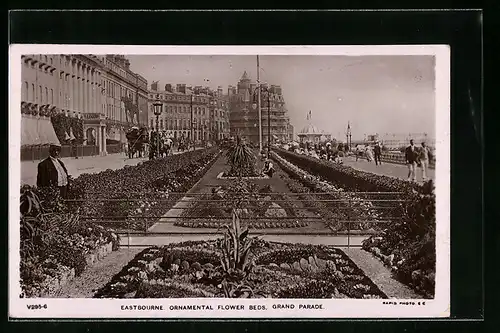 AK Eastbourne, Ornamental Flower beds, Grand Parade