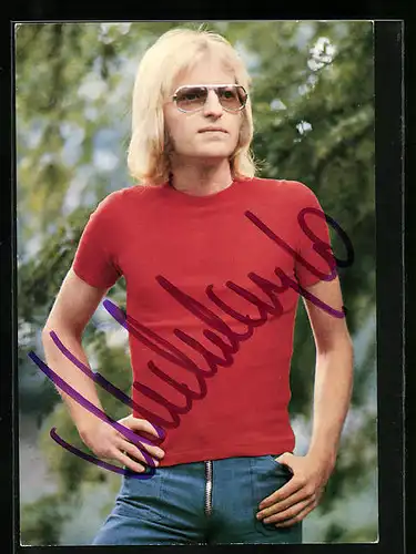 AK Musiker Michelangelo mit getönter Brille, Autograph