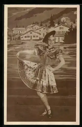 Foto-AK Junge Frau im Kleid beim Tanz in einer Studiokulisse