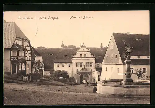 AK Lauenstein i. sächs. Erzgeb., Markt mit Brunnen