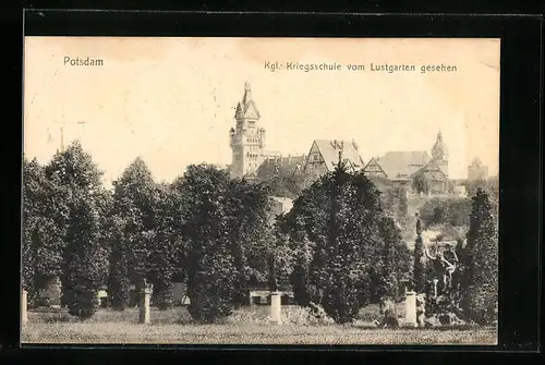 AK Potsdam, die Kgl. Kriegsschule vom Lustgarten gesehen