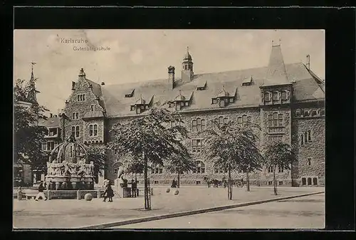 AK Karlsruhe, Kinder am Brunnen vor der Gutenbergschule