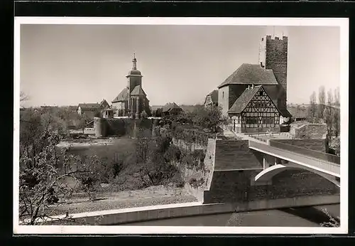 AK Lauffen am Neckar, Rathaus mit der Regiswindiskirche