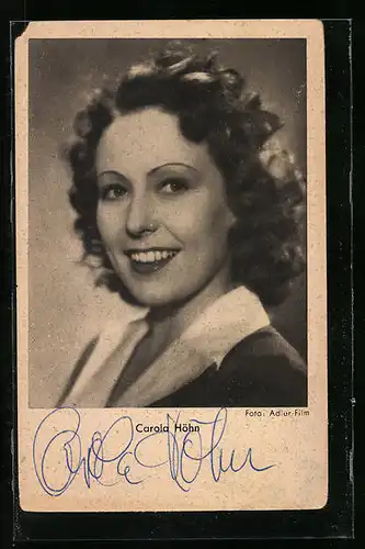 AK Schauspielerin Carola Höhn im Portrait mit original Autograph