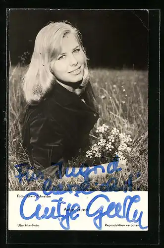 AK Schauspielerin Antje Geerk im Portrait mit original Autograph