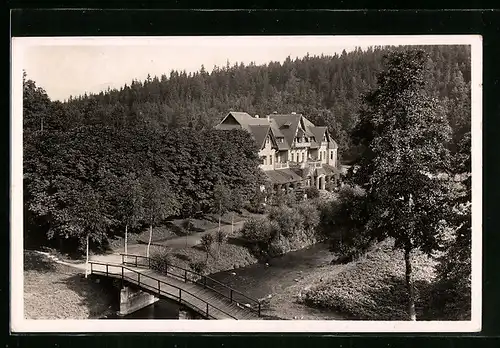 AK Krummenhennersdorf, Kirchliches Bundeshaus