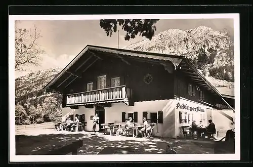 AK Bad Reichenhall, Gasthaus Padinger Alm mit Blick gegen Zwiesel und Staufen