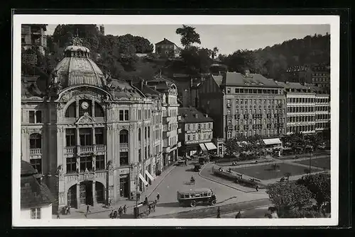 AK Karlsbad, Dr. Becherplatz mit Sparkasse, Künzel` Centralhotel Loib