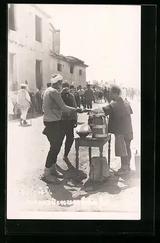 AK Uesküb, Teeverkäufer am Strassenrand
