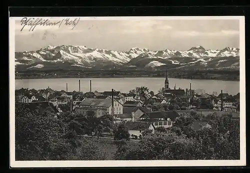 AK Pfäffikon /Zürich, Ortsansicht mit den Alpen