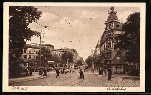 AK Halle a. S., Riebeckplatz mit Hotel Goldene Kugel und Strassenbahn