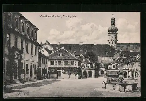 AK Weikersheim, Marktplatz mit Brunnen