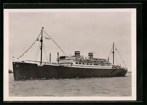 AK Passagierschiff MS St. Louis vor der Küste