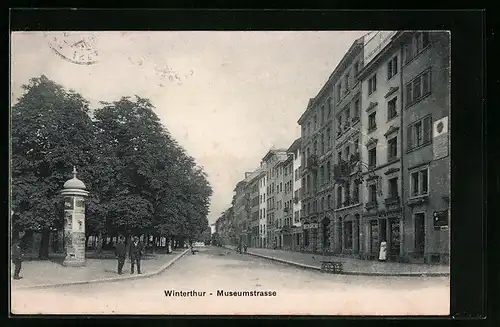 AK Winterthur, Partie in der Museumstrasse mit Litfasssäule