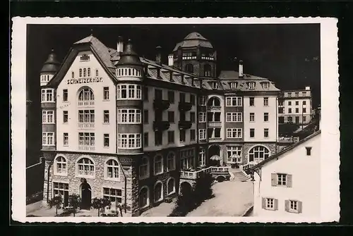 AK Pontresina, Hotel Schweizerhof mit Strassenpartie