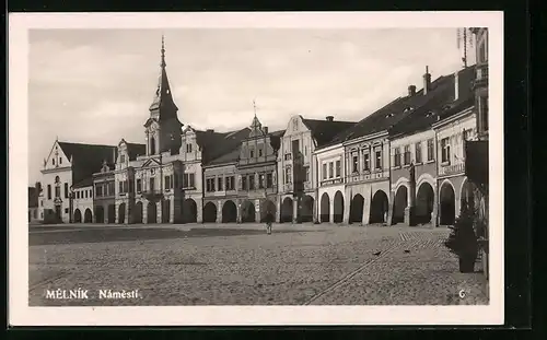 AK Melnik, Namesti